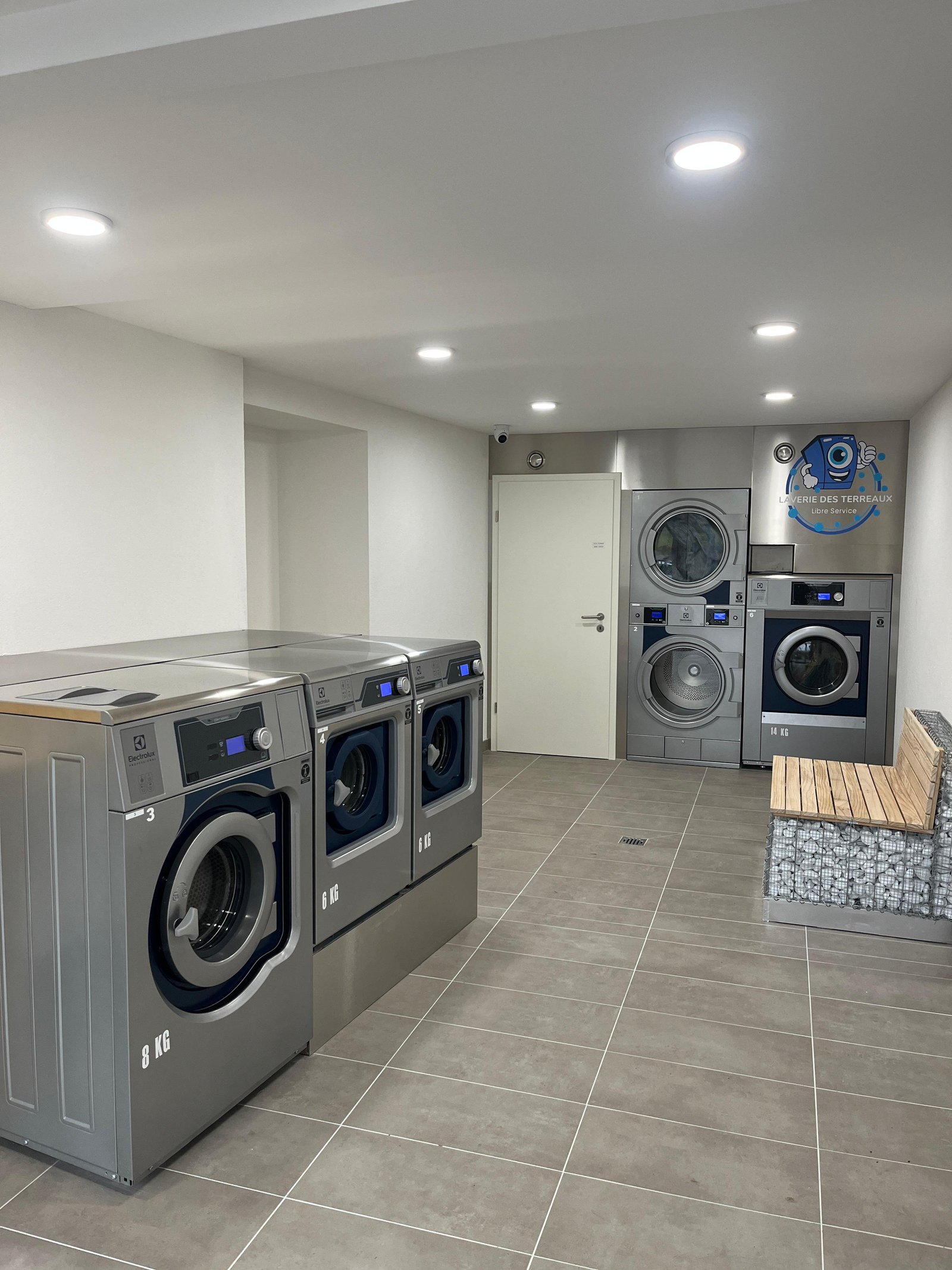 Laverie des Terreaux - Machine à laver et machine à secher
